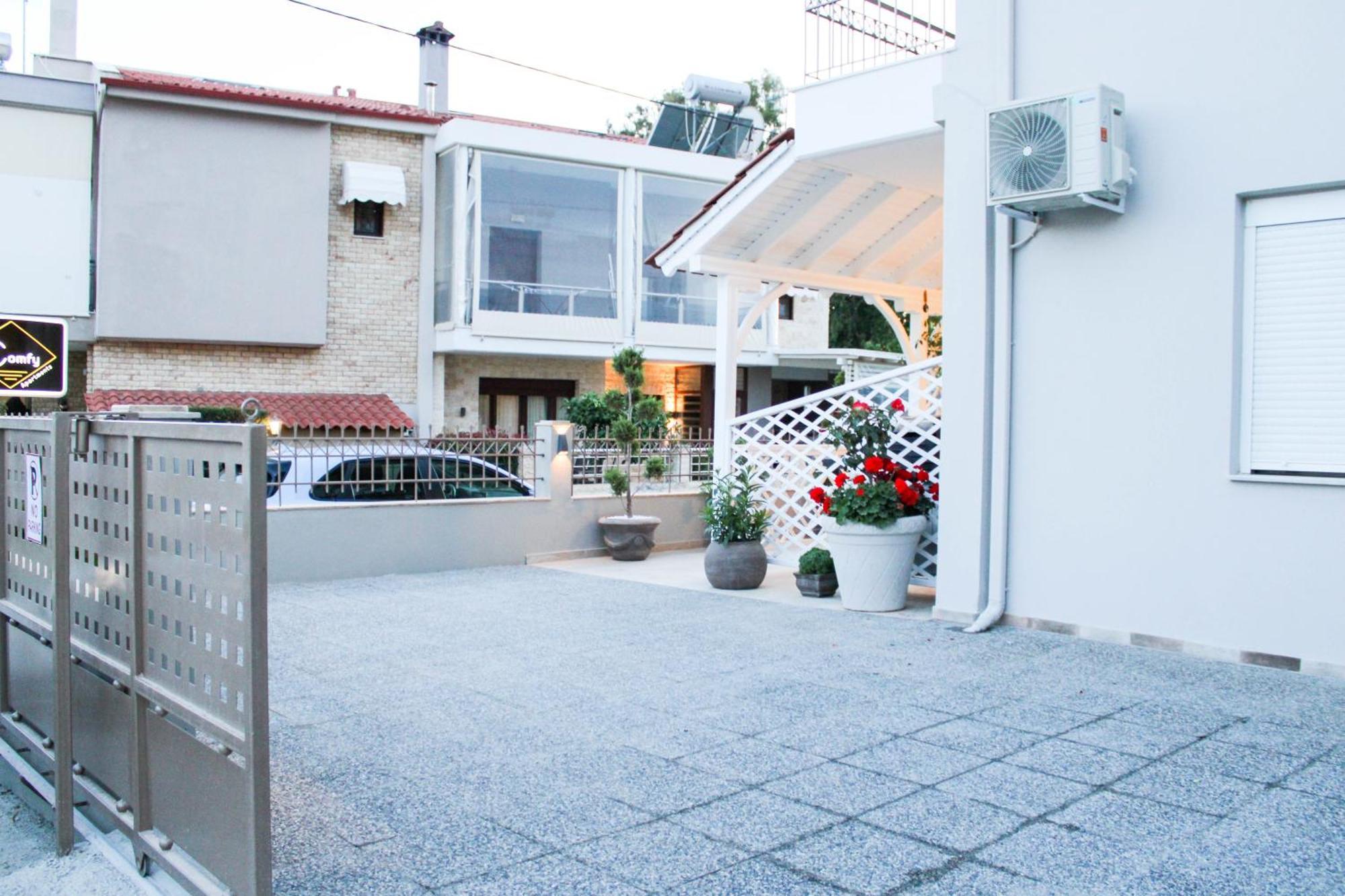 Comfy Apartments Nikiti  Ngoại thất bức ảnh